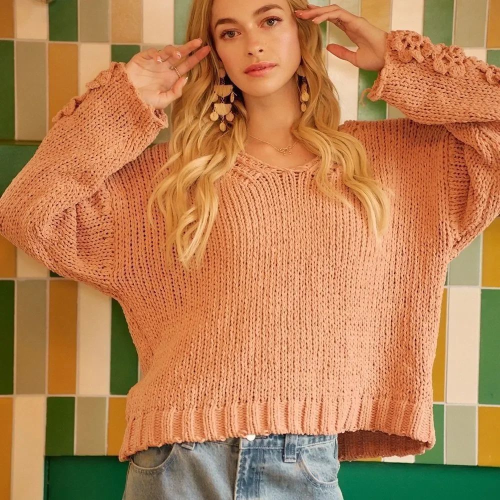 BiBi Chunky Knit Sweater | Cozy Polyester Knit Top 3D Floral Sleeve Details sz L - Picture 3 of 10